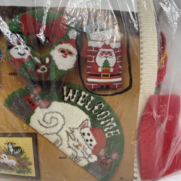 1980 Christmas Latch Hook Kit Artcraft Concepts Santa Cardholders - Picture 3 of 8